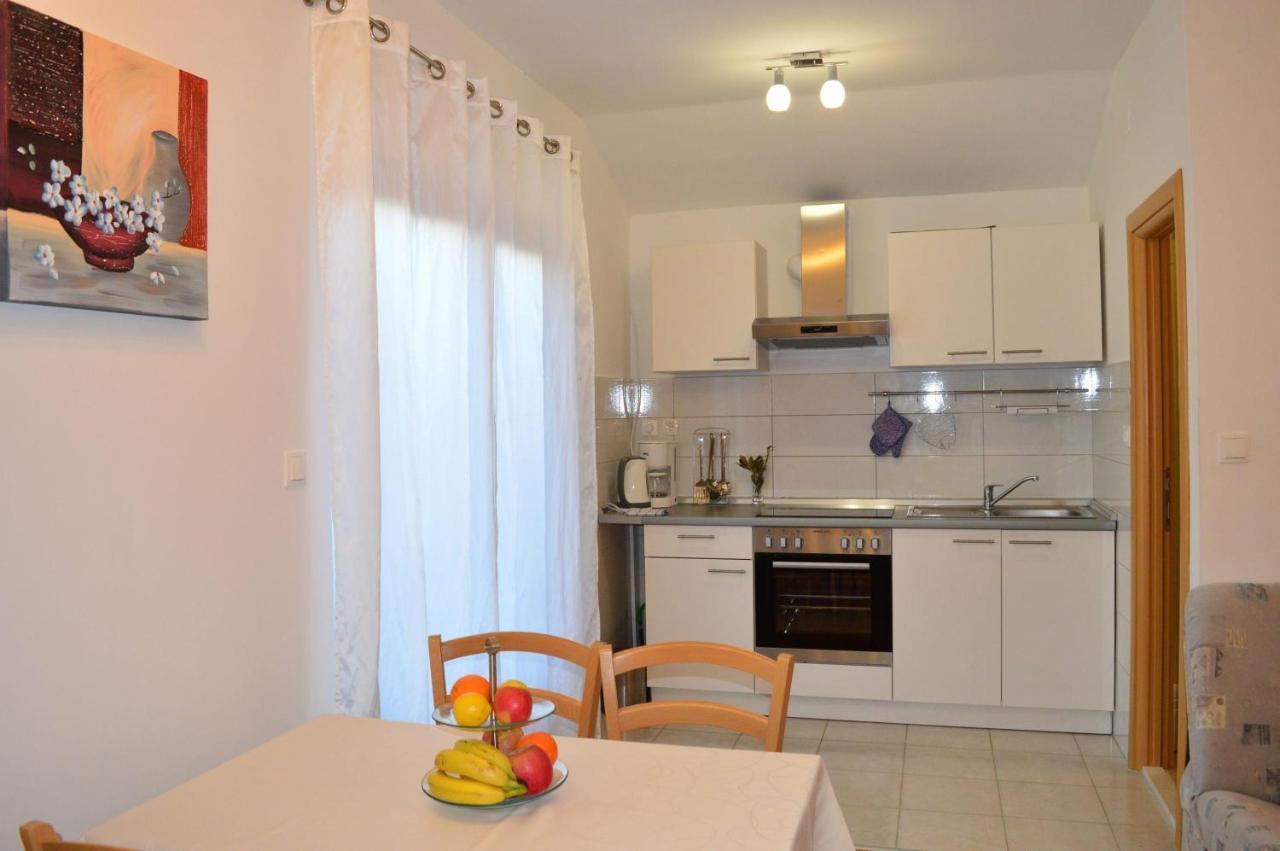 Apartments Vilim Тисно Экстерьер фото
